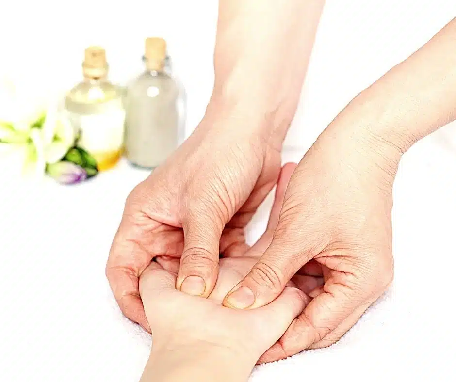 Hand Reflexology: What It Is And How It Will Help You - Northwich Foot  Clinic